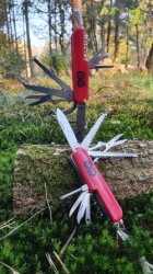 Multitool - Zakmes - 14 functies - 2 STUKS - Rood -  -
