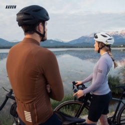 Waterafstotende zadeltas voor fiets met flessenhouder en reflector - E-bike racefiets trekkingfiets in zwart